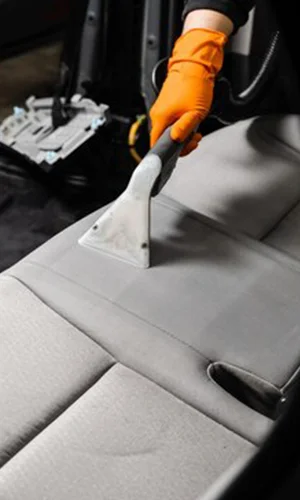 Estro-250 is a powerful car Upholstery Cleaning machine is built to last